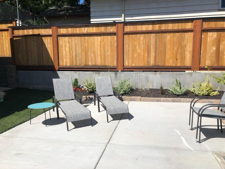 Cozy Crown Hill Carkeek Cottage W/3 Beds, Full Kitchen & Backyard In North Σιάτλ Εξωτερικό φωτογραφία