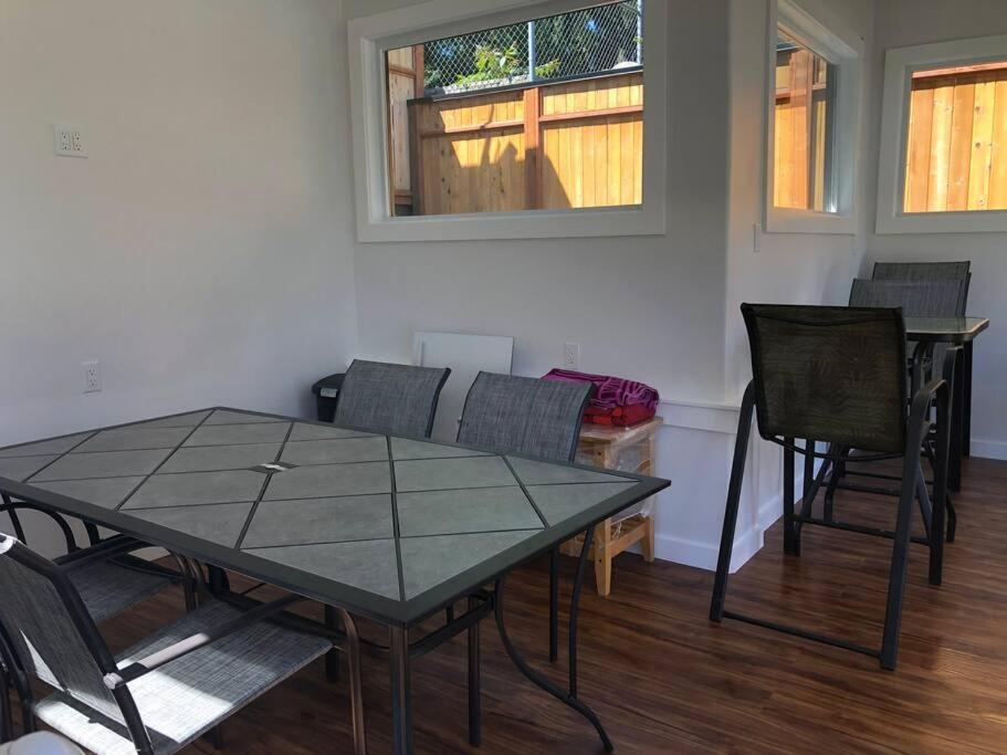 Cozy Crown Hill Carkeek Cottage W/3 Beds, Full Kitchen & Backyard In North Σιάτλ Εξωτερικό φωτογραφία